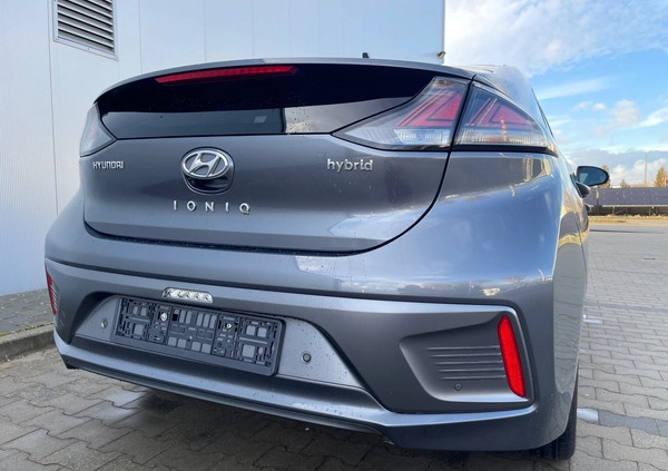 Hyundai IONIQ cena 75700 przebieg: 49000, rok produkcji 2020 z Września małe 781